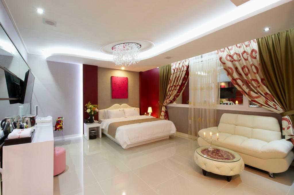 Hanam 1St Business Hotel Gwangju Metropolitan City Bagian luar foto